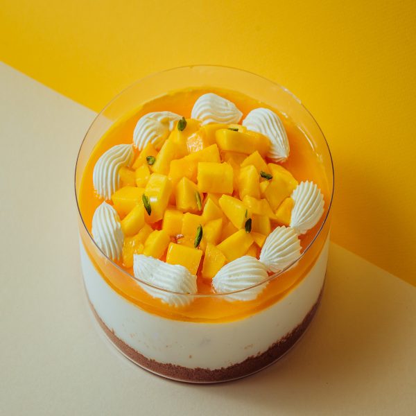 Eggless Fresh Mango Cheesecake- Celebration Tub