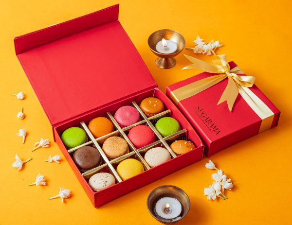Macarons Gift Box - 12 pc